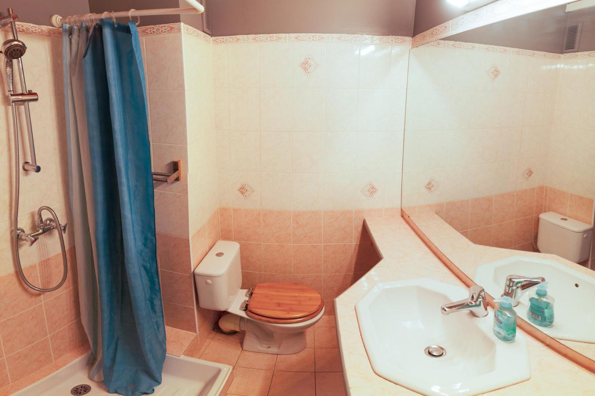 Le T2 Douillet D'Uriage - Residence Le Louvre - Cure Thermale Uriage- Proche Chamrousse - Jusqu'A 3 Personnes - Region Agreable En Toute Saison Vaulnaveys-le-Haut Esterno foto